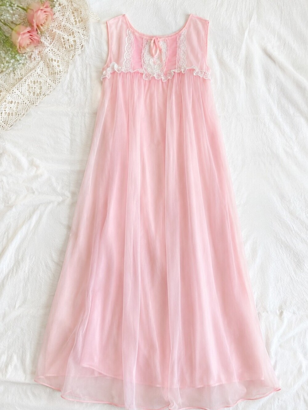 Vintage Sheer Pink Lace Nightgown | Romantic Cottagecore Fairycore Lingerie | M